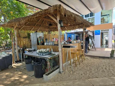 The beach front Condo – 照片 16